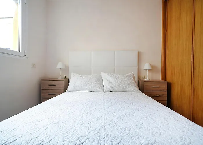 Piso Con Parking En Playa De Silgar Apartment *